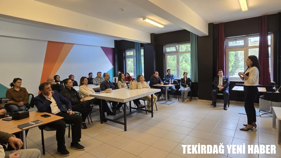 İl Millî Eğitim Müdürü Dr. Aziz Yeniyol, Hârezmî Eğitim Modeli Seminerine Katıldı