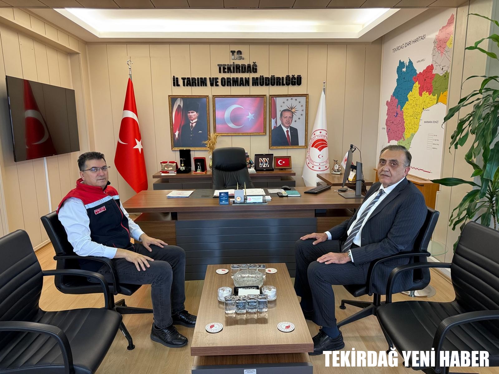 Kaymakamı  Mahmut Nedim TUNÇER, Tekirdağ İl Tarım ve Orman Müdürü Mehmet AKSOY’u ziyaret etti.