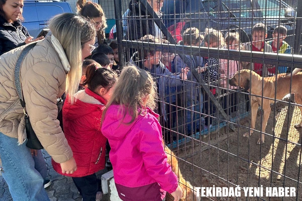Miniklerden Anlamlı Ziyaret
