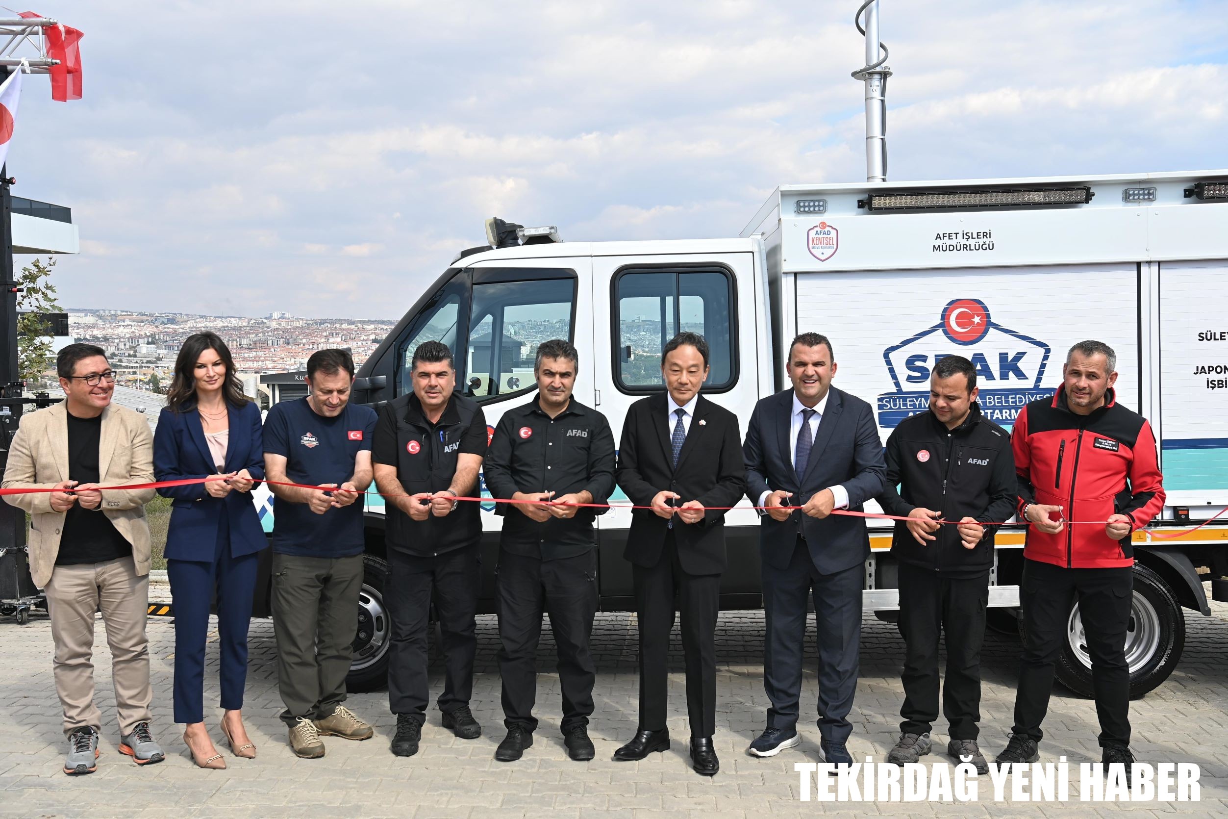 Süleymanpaşa Belediyesine Japonya Büyükelçiliğinden Arama Kurtarma Aracı Desteği