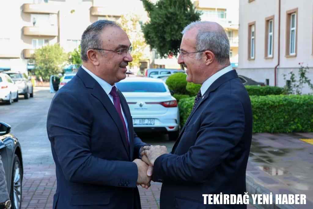 Vali Soytürk Çanakkale Valisini Ziyaret Etti