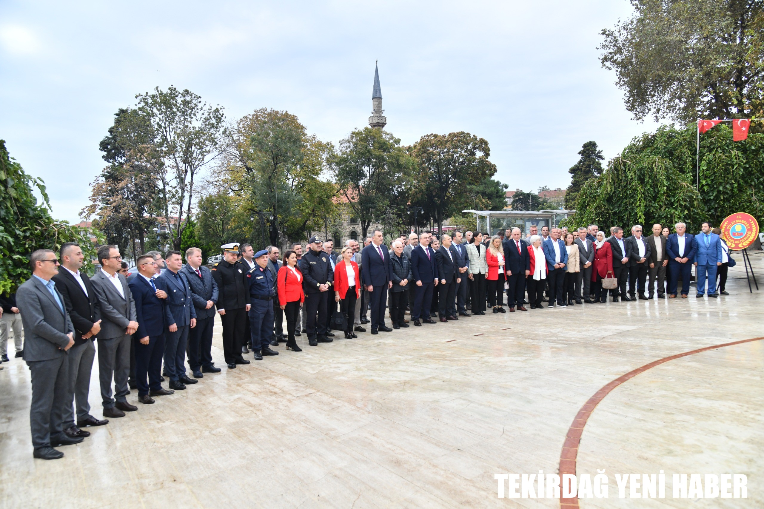 Vali Soytürk Çelenk Sunma Töreni’ne Katıldı