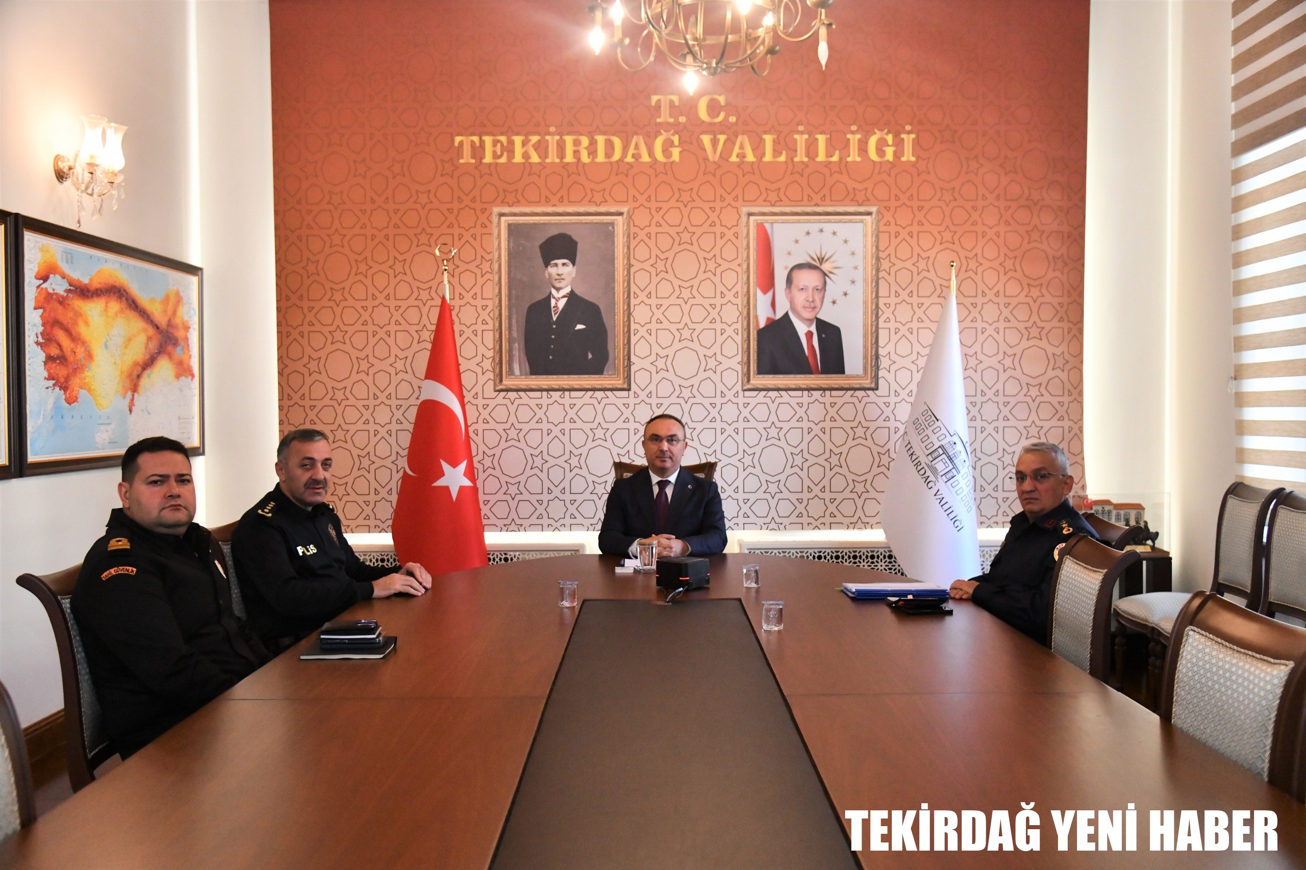 Vali Soytürk İçişleri Bakanı Yerlikaya Başkanlığında VKS Üzerinden Gerçekleştirilen Toplantıya Katıldı