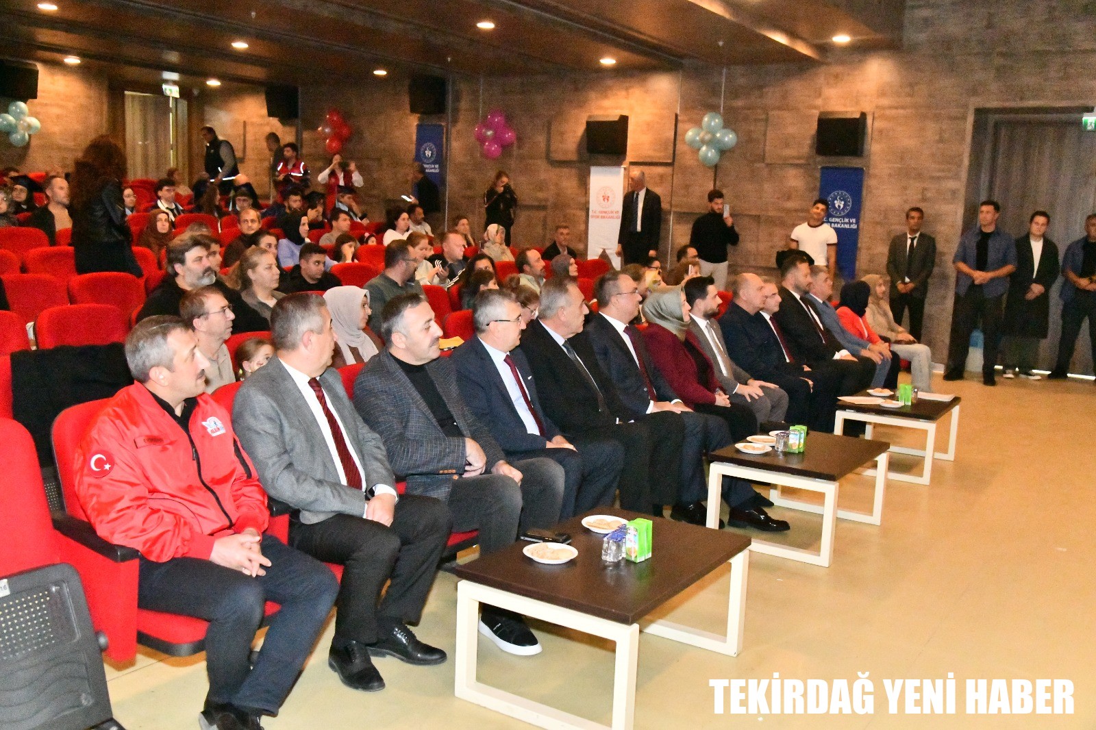 Deneyap Teknoloji Atölyelerinden Mezun Olan Gençler İçin Mezuniyet Töreni Düzenlendi