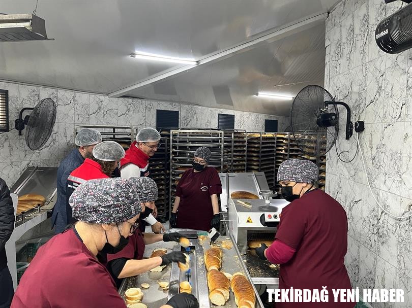 İl Müdürü Mehmet AKSOY Ekmek Üreten İşletmeyi Ziyaret Etti