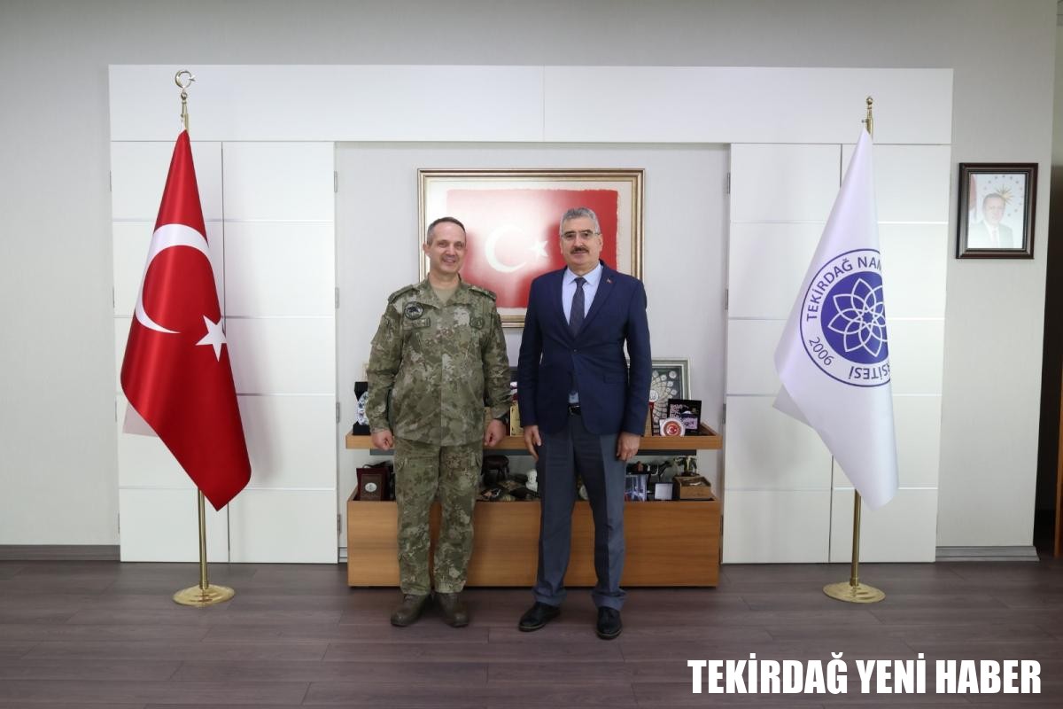 TEKİRDAĞ GARNİZON KOMUTANINDAN REKTÖRÜMÜZE İADE-İ ZİYARET