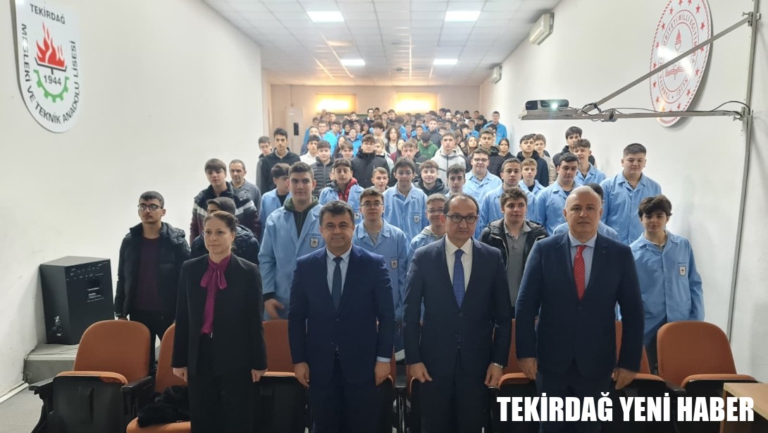 “Okulum Üretiyor, Ülkem Kazanıyor” Temalı Etkinlik Programı Düzenlendi.