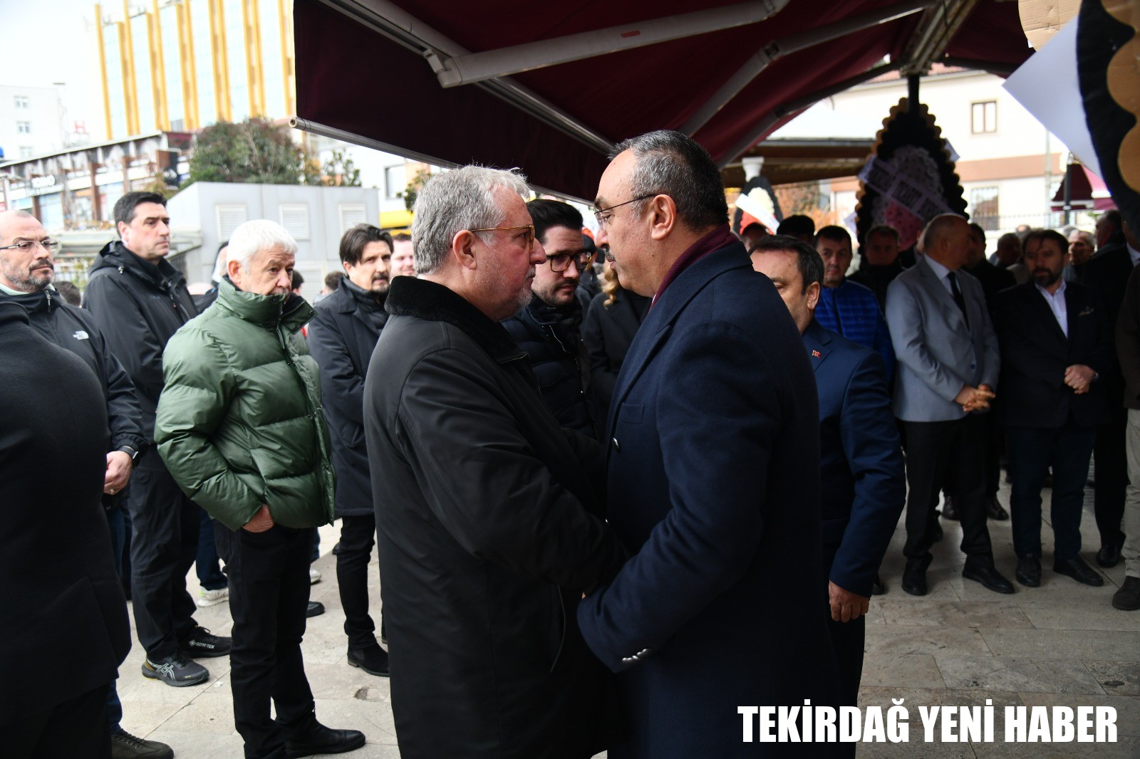 Özen Sarı Son Yolculuğuna Uğurlandı