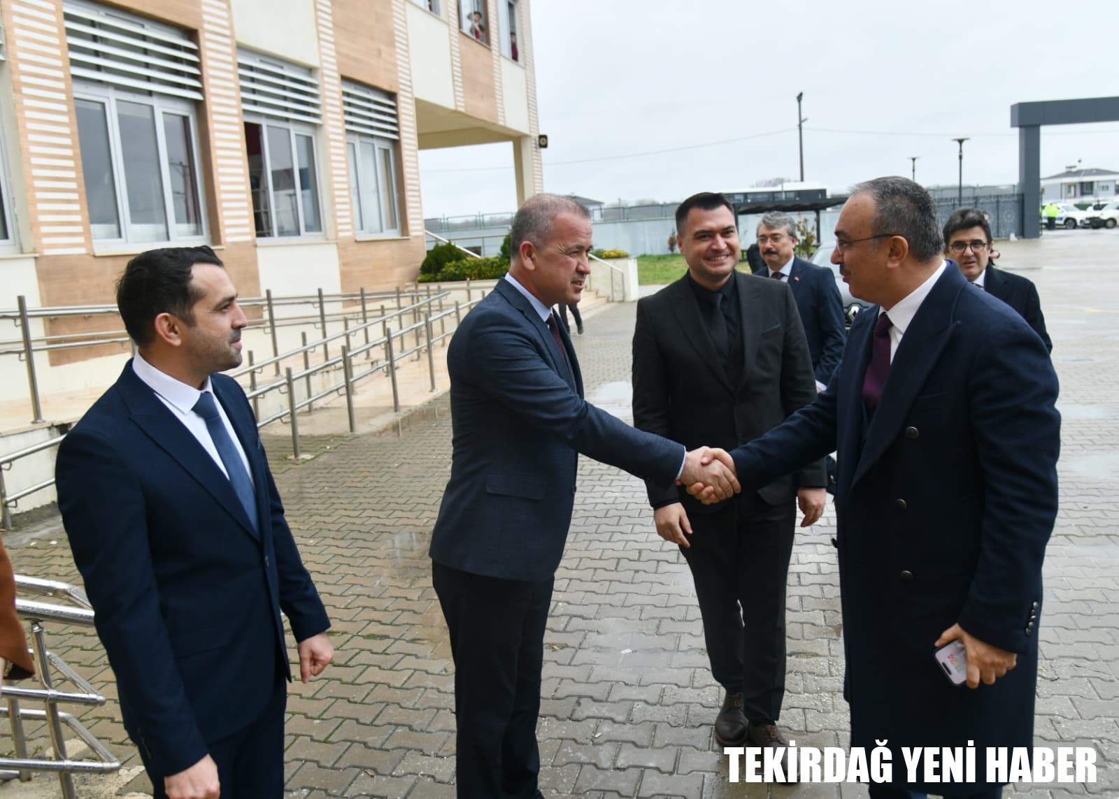 Vali Soytürk TEKNOFEST’de Roket Yarışmasında Türkiye 1.’si Olan Öğrencileri Tebrik Etti