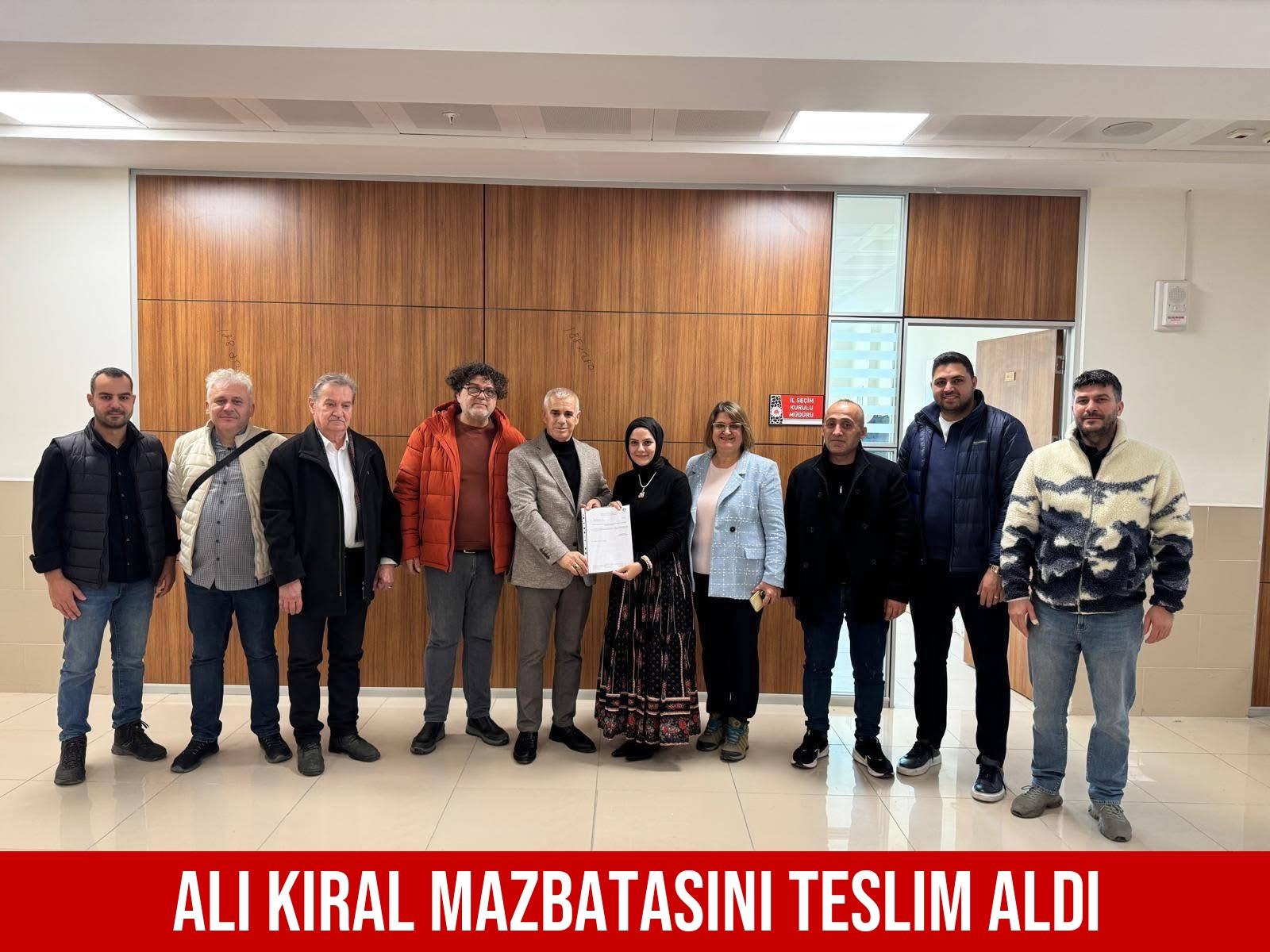 Ali Kıral Mazbatasını Teslim Aldı