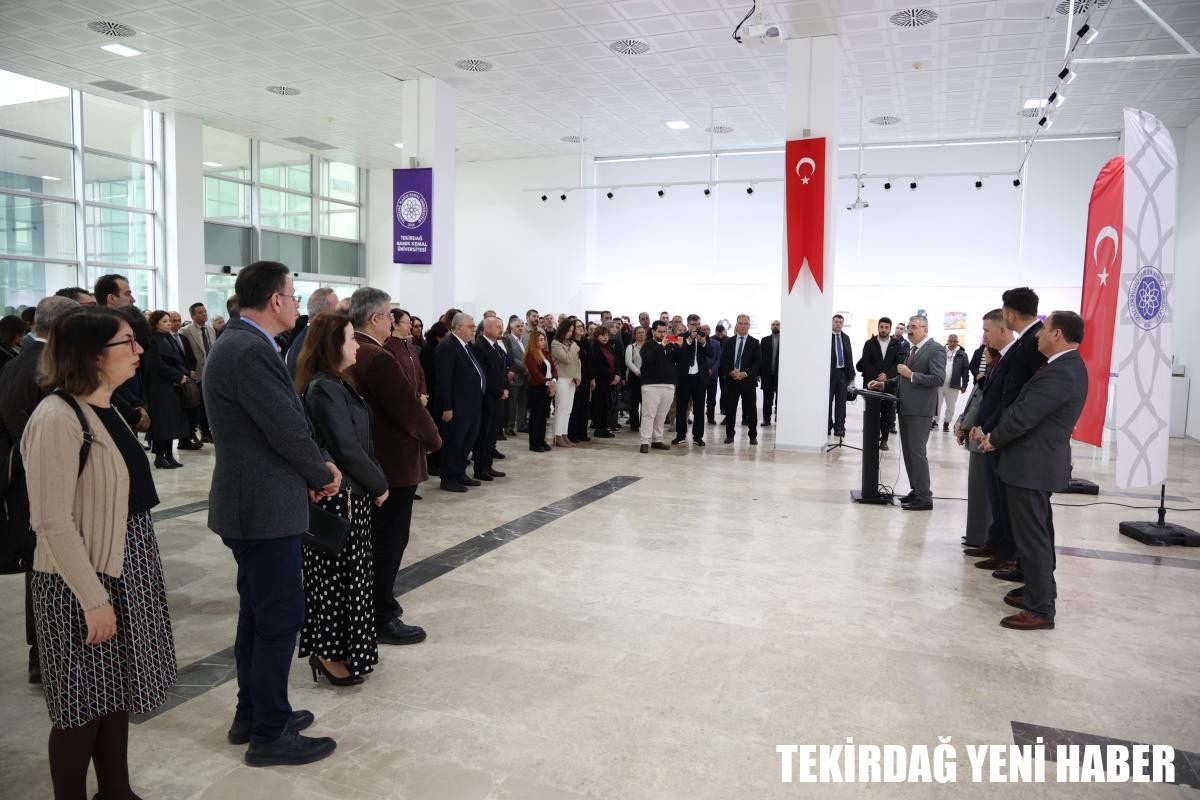 Bayramlaşma Töreninde 20. Yıl Gururu Rektör Şahin: Gönüllerimizde İki Büyük Sevincin  Heyecanını Bir Arada Yaşıyoruz