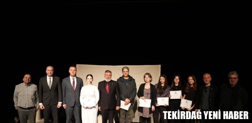 Çorlu`da Perde Gençler İçin Açıldı