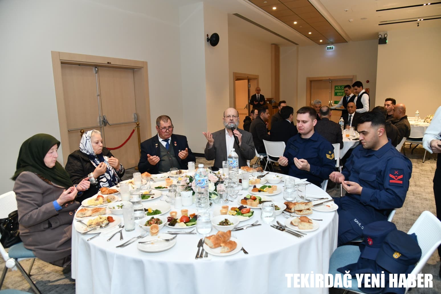Şehit Aileleri ve Gaziler İçin İftar Programı Düzenlendi