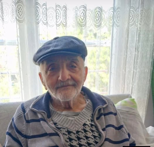 Tekirdağ eşrafından camcı Mehmet Cumhur Kılıçoğlu son yolculuğuna uğurlandı.