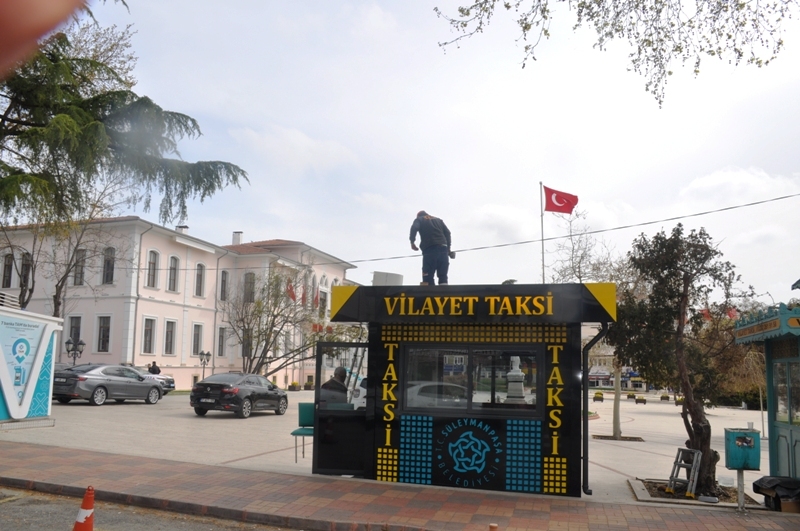 Vilayet Taksi Durağı Yeni Yüzüyle Göz Kamaştırıyor