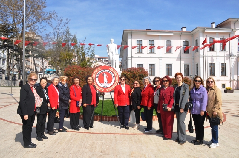 Türk Kadınlar Birliği’nin 102. Yılında Anlamlı Tören