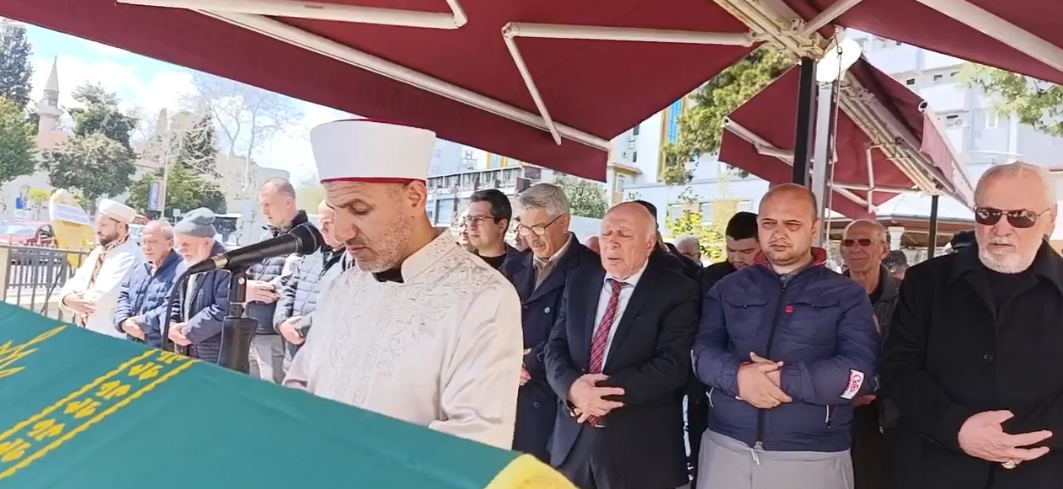 Nermin Fırat Son Yolculuğuna Uğurlandı