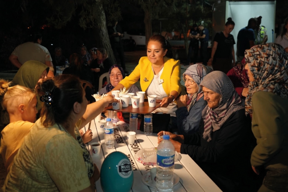 ERGENE’DE ÇAYLAR VE KAHVELER MÜGE BAŞKANDAN!