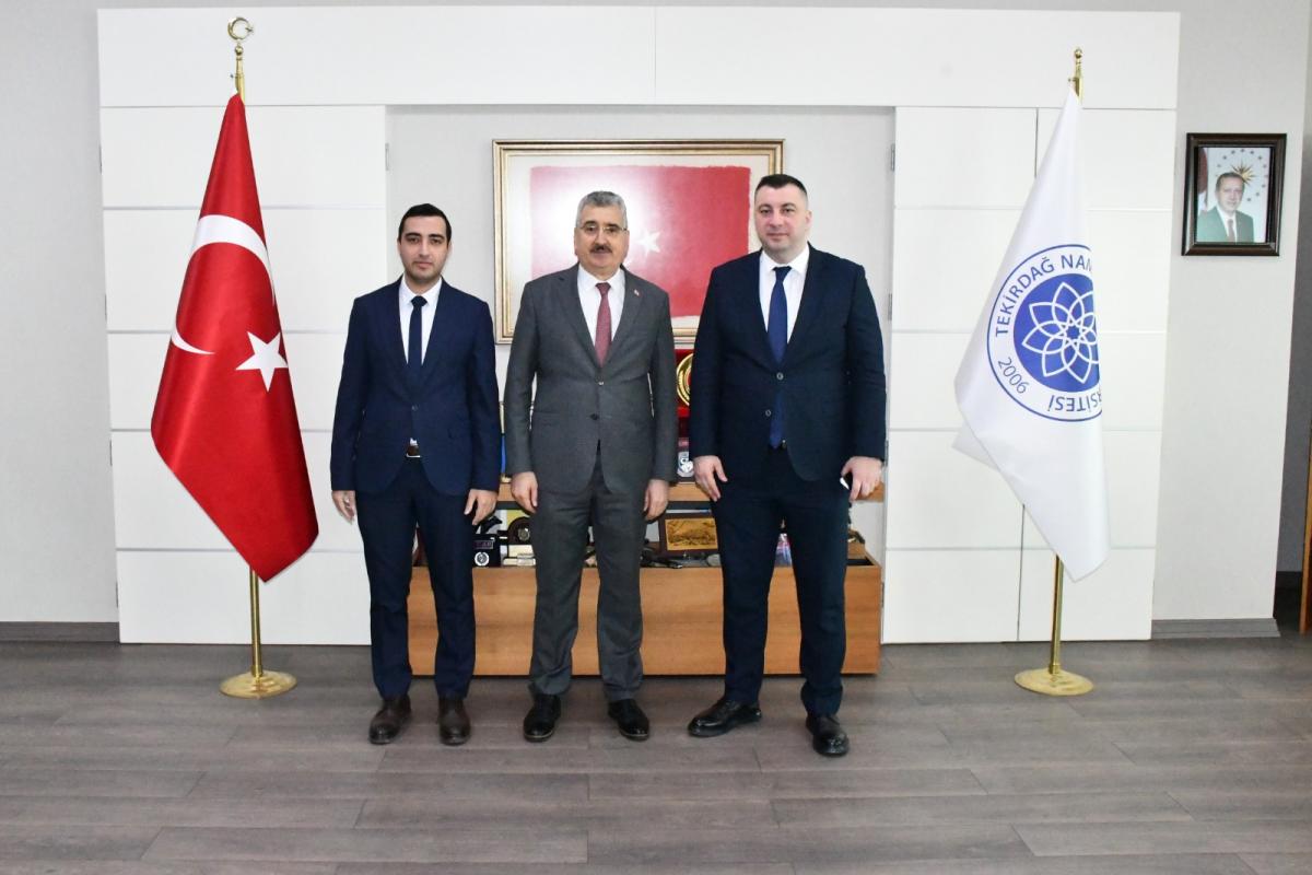 ÜLKÜ OCAKLARI TEKİRDAĞ İL BAŞKANINDAN ÜNİVERSİTEMİZ REKTÖRÜNE ZİYARET