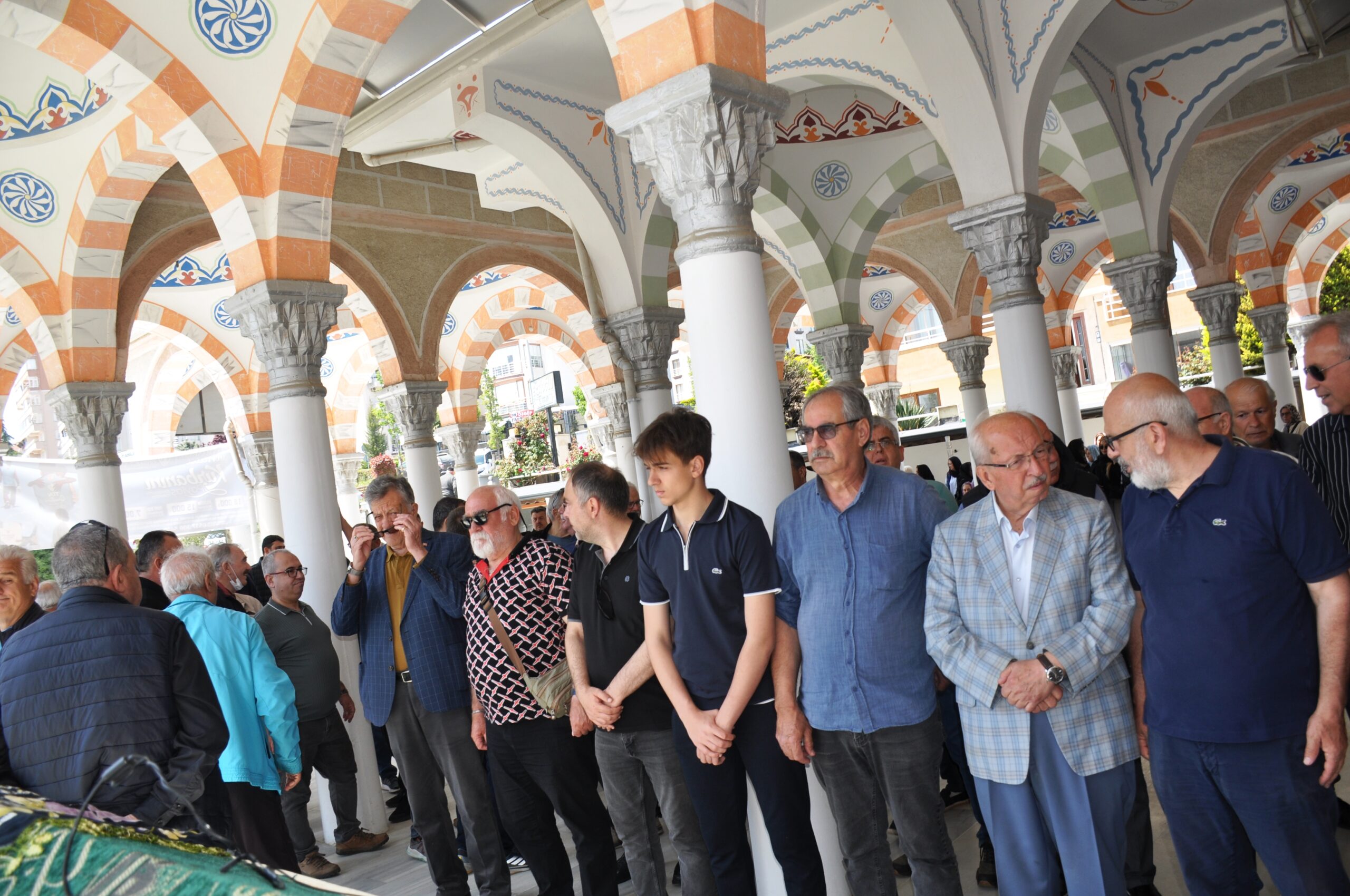 Suzan Özyurt Son Yolculuğuna Uğurlandı
